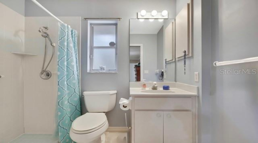 2Nd Master Bath