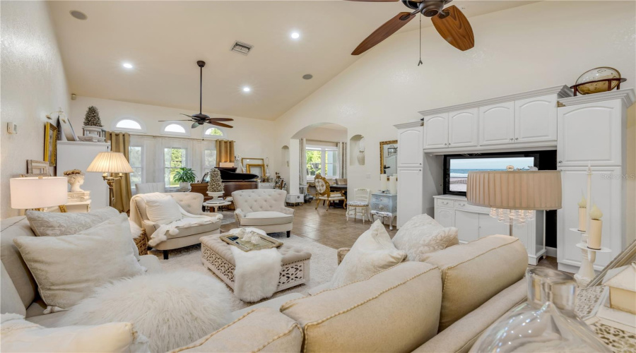 Edgewater, Florida 32132, 4 Bedroom Bedrooms, ,3 Bathroombathrooms,Residential,For Sale,Old Mission,0,Mfrns1088982