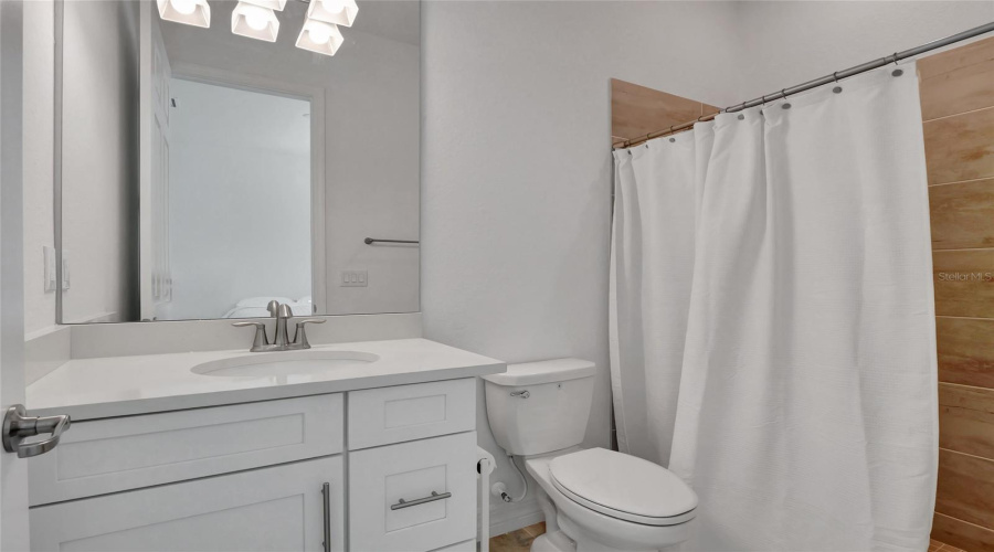 Fort Myers, Florida 33913, 4 Bedroom Bedrooms, ,3 Bathroombathrooms,Residential,For Sale,Blue Bay,0,Mfra4704228