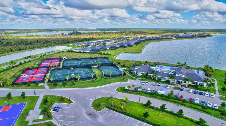 Fort Myers, Florida 33913, 4 Bedroom Bedrooms, ,3 Bathroombathrooms,Residential,For Sale,Blue Bay,0,Mfra4704228
