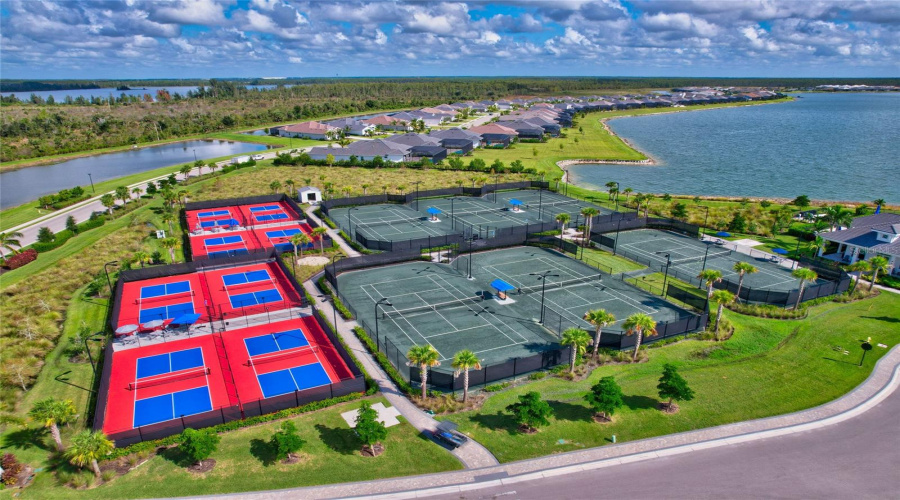 Fort Myers, Florida 33913, 4 Bedroom Bedrooms, ,3 Bathroombathrooms,Residential,For Sale,Blue Bay,0,Mfra4704228