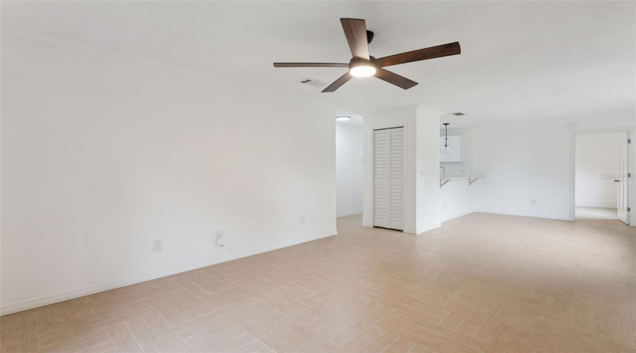 Sanford, Florida 32773, 2 Bedroom Bedrooms, ,2 Bathroombathrooms,Residential,For Sale,Northlake,0,Mfro6435141