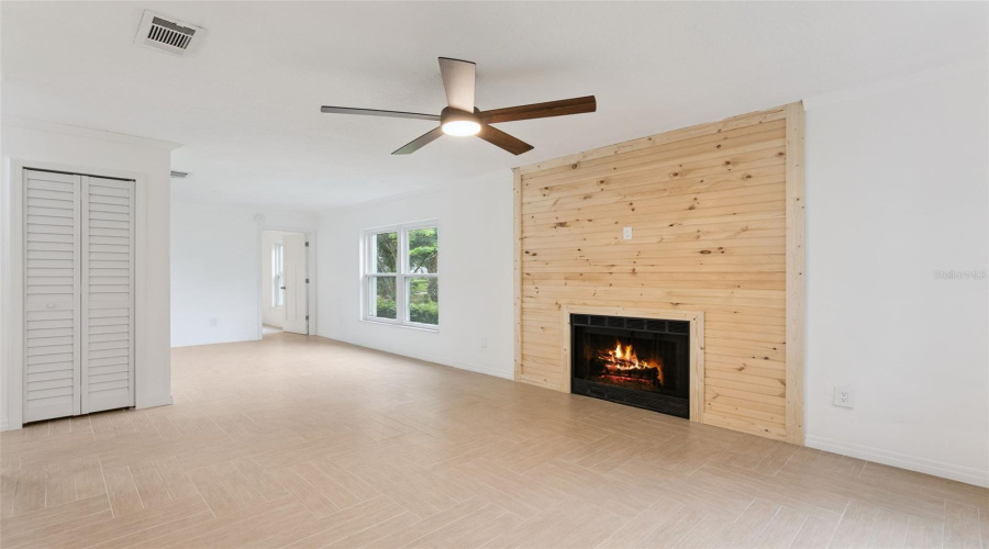Sanford, Florida 32773, 2 Bedroom Bedrooms, ,2 Bathroombathrooms,Residential,For Sale,Northlake,0,Mfro6435141