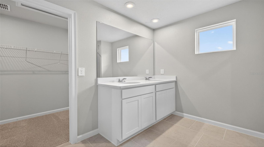 Parrish, Florida 34219, 3 Bedroom Bedrooms, ,2 Bathroombathrooms,Residential,For Sale,Oxeye,0,Mfrtb8487169