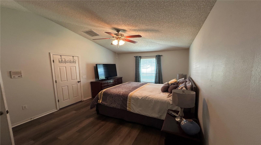 Deltona, Florida 32725, 4 Bedroom Bedrooms, ,2 Bathroombathrooms,Residential,For Sale,Bretton Woods,0,Mfrv4950896