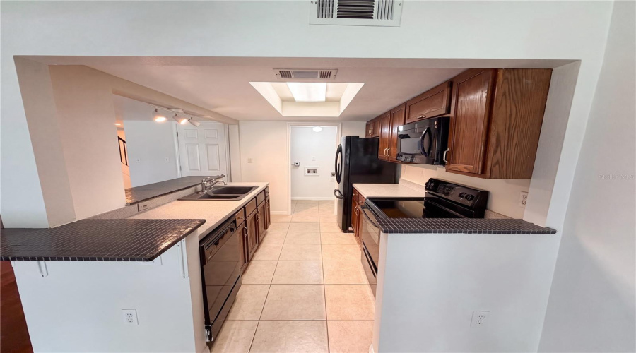Titusville, Florida 32796, 3 Bedroom Bedrooms, ,3 Bathroombathrooms,Residential,For Sale,Dairy,0,Mfro6427221