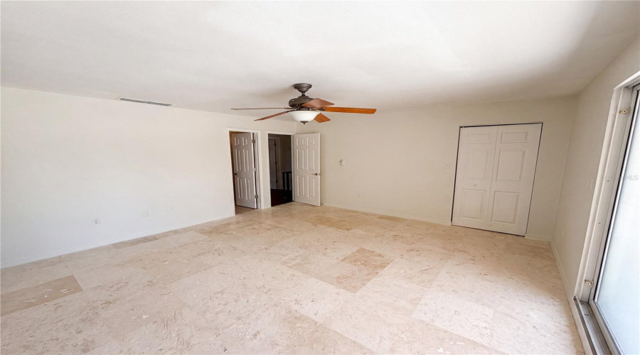 Titusville, Florida 32796, 3 Bedroom Bedrooms, ,3 Bathroombathrooms,Residential,For Sale,Dairy,0,Mfro6427221