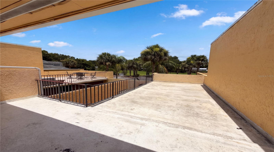 Titusville, Florida 32796, 3 Bedroom Bedrooms, ,3 Bathroombathrooms,Residential,For Sale,Dairy,0,Mfro6427221