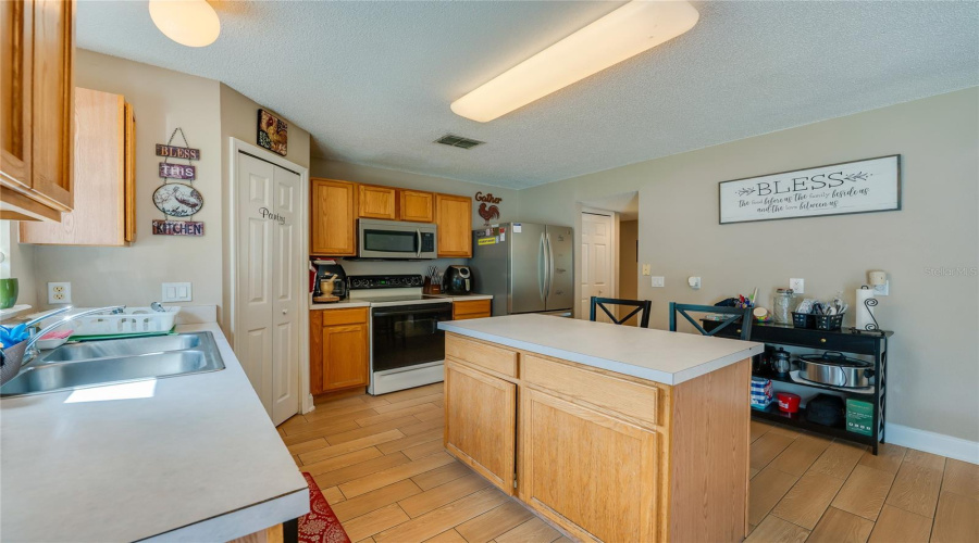 Palm Coast, Florida 32164, 5 Bedroom Bedrooms, ,2 Bathroombathrooms,Residential,For Sale,Zircon,0,Mfrfc311305