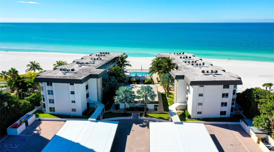 Sarasota, Florida 34236, 2 Bedroom Bedrooms, ,2 Bathroombathrooms,Residential,For Sale,Benjamin Franklin,0,Mfra4696174