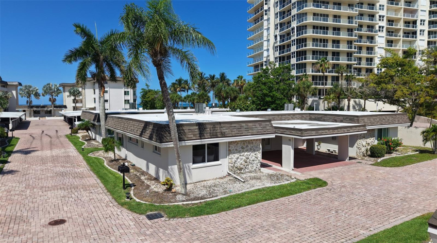 Sarasota, Florida 34236, 2 Bedroom Bedrooms, ,2 Bathroombathrooms,Residential,For Sale,Benjamin Franklin,0,Mfra4696174