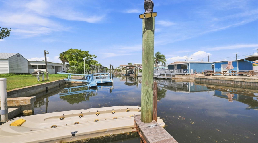 Dock