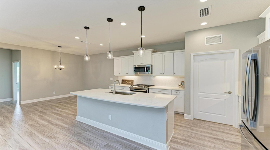 Sarasota, Florida 34240, 4 Bedroom Bedrooms, ,3 Bathroombathrooms,Residential,For Sale,Butterfly Jasmine,0,Mfra4700975