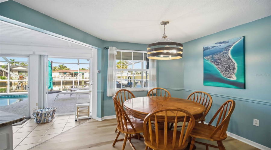 Bradenton, Florida 34210, 3 Bedroom Bedrooms, ,2 Bathroombathrooms,Residential,For Sale,99Th,0,Mfra4691291