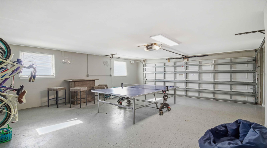 Bradenton, Florida 34210, 3 Bedroom Bedrooms, ,2 Bathroombathrooms,Residential,For Sale,99Th,0,Mfra4691291