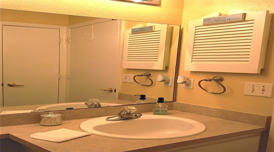 Guest Bathroom Vanity