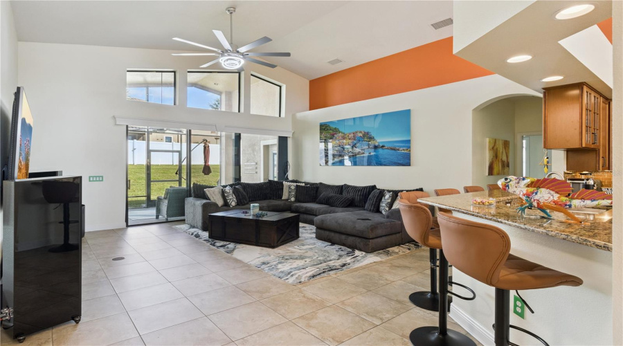 Lakeland, Florida 33810, 4 Bedroom Bedrooms, ,3 Bathroombathrooms,Residential,For Sale,Sunset Lake,0,Mfrs5153494
