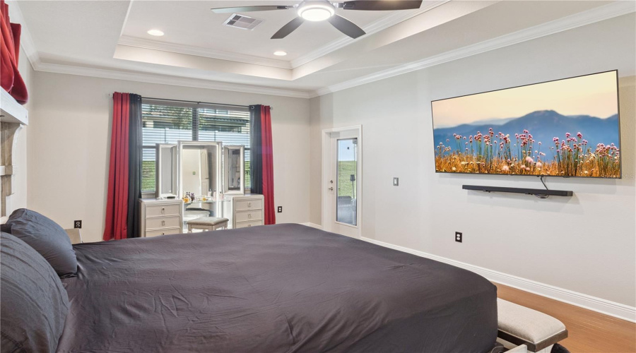 Lakeland, Florida 33810, 4 Bedroom Bedrooms, ,3 Bathroombathrooms,Residential,For Sale,Sunset Lake,0,Mfrs5153494