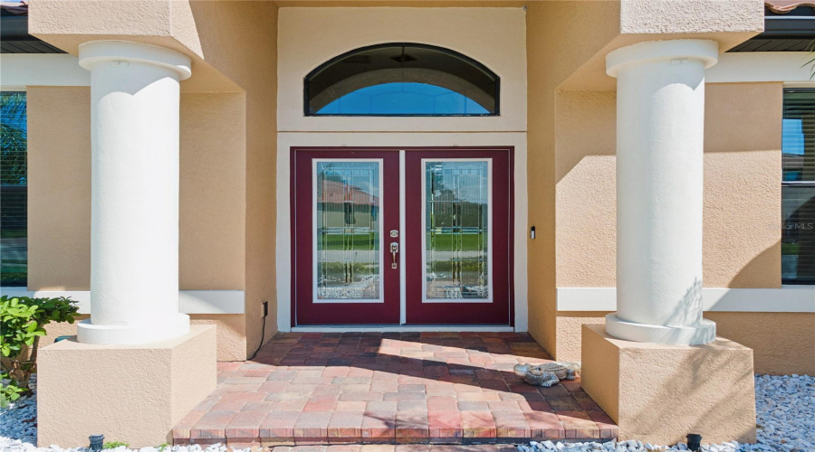 Lakeland, Florida 33810, 4 Bedroom Bedrooms, ,3 Bathroombathrooms,Residential,For Sale,Sunset Lake,0,Mfrs5153494