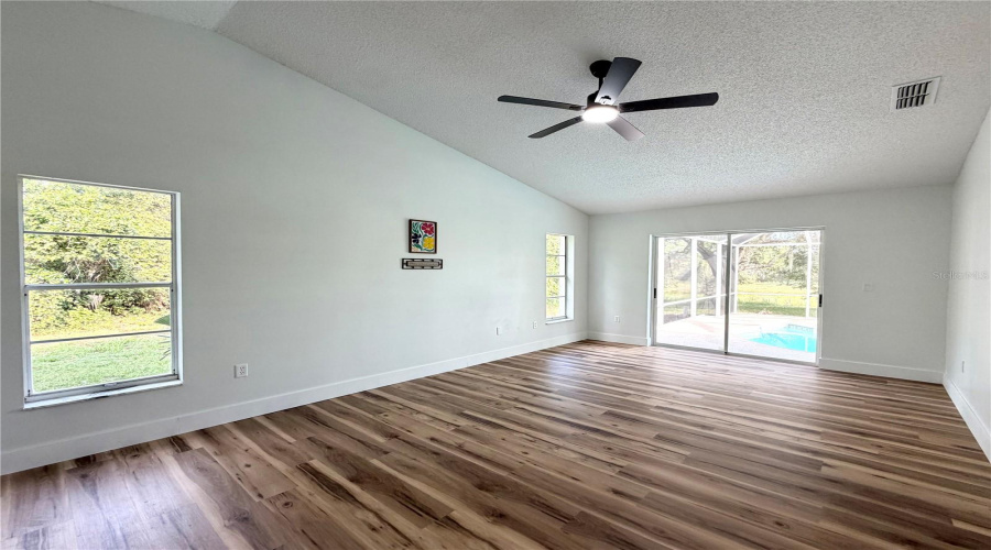 Ocala, Florida 34473, 3 Bedroom Bedrooms, ,2 Bathroombathrooms,Residential,For Sale,46Th,0,Mfrr4911835