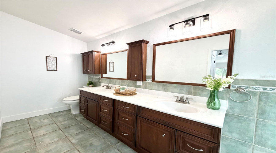 Ocala, Florida 34473, 3 Bedroom Bedrooms, ,2 Bathroombathrooms,Residential,For Sale,46Th,0,Mfrr4911835