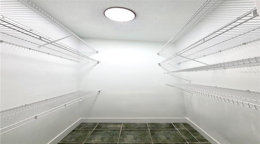 Ocala, Florida 34473, 3 Bedroom Bedrooms, ,2 Bathroombathrooms,Residential,For Sale,46Th,0,Mfrr4911835