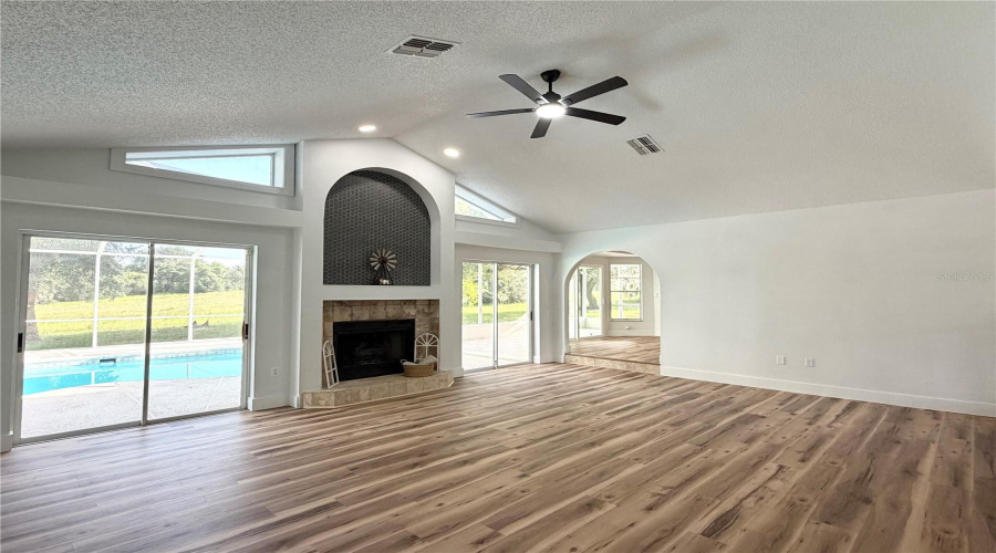 Ocala, Florida 34473, 3 Bedroom Bedrooms, ,2 Bathroombathrooms,Residential,For Sale,46Th,0,Mfrr4911835