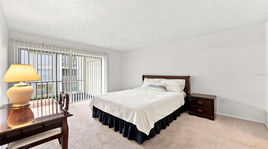 Clearwater, Florida 33759, 1 Bedroom Bedrooms, ,1 Bathroombathrooms,Residential,For Sale,State Road 590,0,Mfrtb8542343