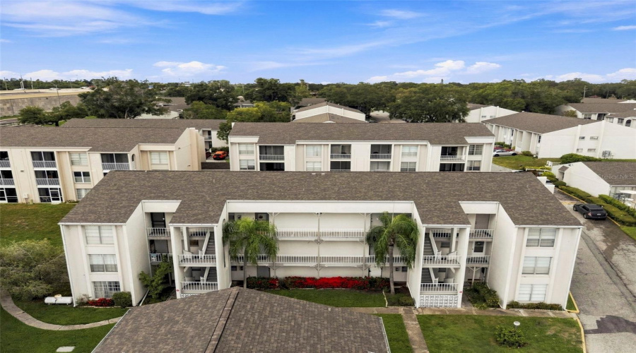 Clearwater, Florida 33759, 1 Bedroom Bedrooms, ,1 Bathroombathrooms,Residential,For Sale,State Road 590,0,Mfrtb8542343