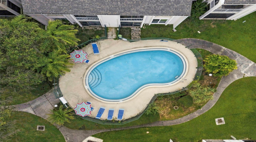 Clearwater, Florida 33759, 1 Bedroom Bedrooms, ,1 Bathroombathrooms,Residential,For Sale,State Road 590,0,Mfrtb8542343