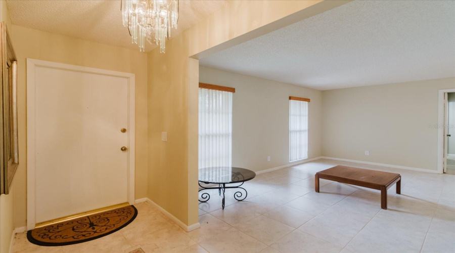 Tampa, Florida 33614, 4 Bedroom Bedrooms, ,2 Bathroombathrooms,Residential,For Sale,La Serena,0,Mfrtb8484918