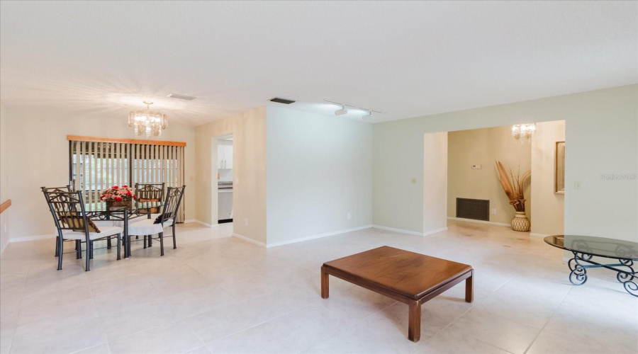 Tampa, Florida 33614, 4 Bedroom Bedrooms, ,2 Bathroombathrooms,Residential,For Sale,La Serena,0,Mfrtb8484918