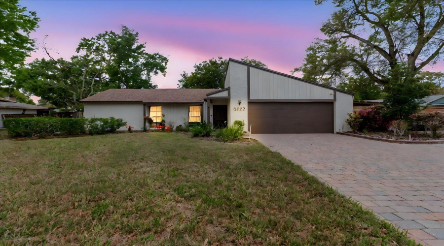 Tampa, Florida 33614, 4 Bedroom Bedrooms, ,2 Bathroombathrooms,Residential,For Sale,La Serena,0,Mfrtb8484918