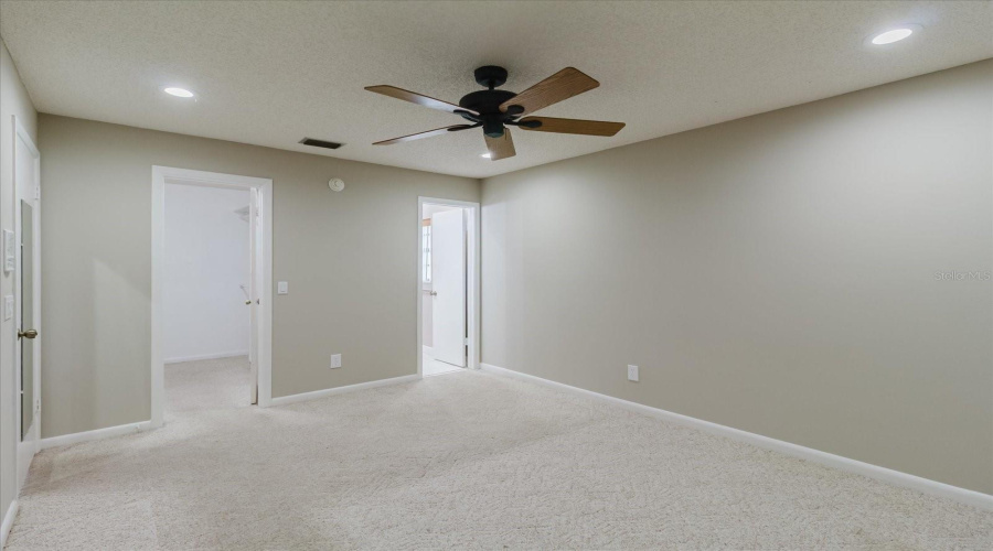 Tampa, Florida 33614, 4 Bedroom Bedrooms, ,2 Bathroombathrooms,Residential,For Sale,La Serena,0,Mfrtb8484918