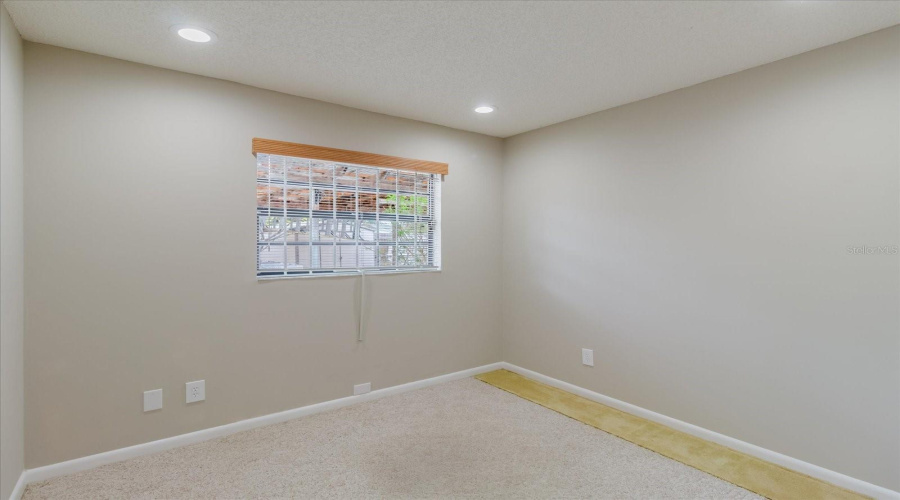 Tampa, Florida 33614, 4 Bedroom Bedrooms, ,2 Bathroombathrooms,Residential,For Sale,La Serena,0,Mfrtb8484918