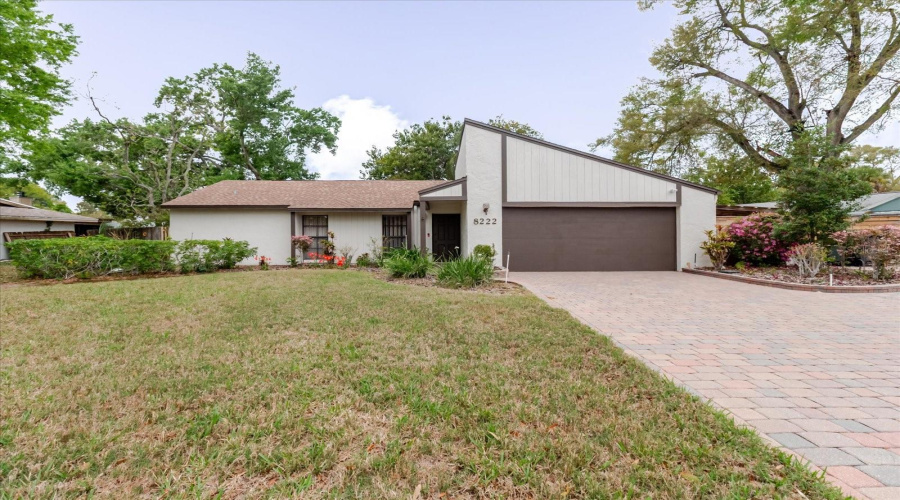 Tampa, Florida 33614, 4 Bedroom Bedrooms, ,2 Bathroombathrooms,Residential,For Sale,La Serena,0,Mfrtb8484918