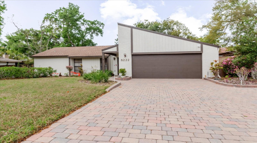 Tampa, Florida 33614, 4 Bedroom Bedrooms, ,2 Bathroombathrooms,Residential,For Sale,La Serena,0,Mfrtb8484918