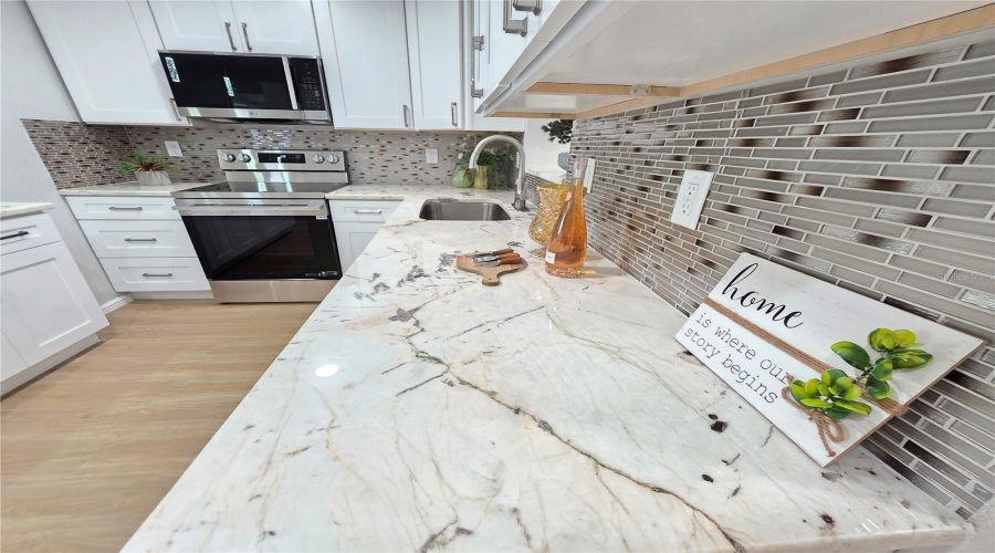 St Petersburg, Florida 33703, 4 Bedroom Bedrooms, ,2 Bathroombathrooms,Residential,For Sale,Davison,0,Mfrtb8536409