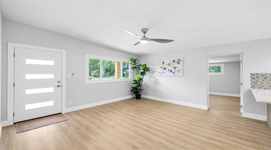 St Petersburg, Florida 33703, 4 Bedroom Bedrooms, ,2 Bathroombathrooms,Residential,For Sale,Davison,0,Mfrtb8536409