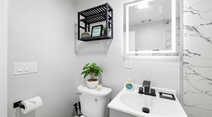 St Petersburg, Florida 33703, 4 Bedroom Bedrooms, ,2 Bathroombathrooms,Residential,For Sale,Davison,0,Mfrtb8536409