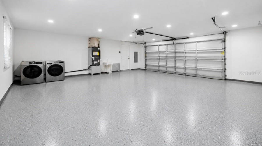 St Petersburg, Florida 33703, 4 Bedroom Bedrooms, ,2 Bathroombathrooms,Residential,For Sale,Davison,0,Mfrtb8536409