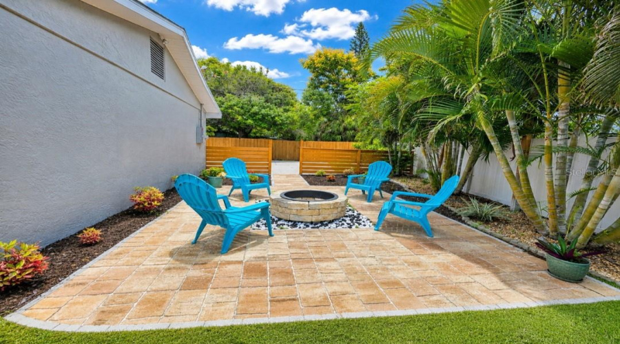 St Petersburg, Florida 33703, 4 Bedroom Bedrooms, ,2 Bathroombathrooms,Residential,For Sale,Davison,0,Mfrtb8536409