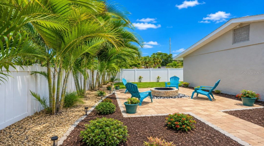 St Petersburg, Florida 33703, 4 Bedroom Bedrooms, ,2 Bathroombathrooms,Residential,For Sale,Davison,0,Mfrtb8536409