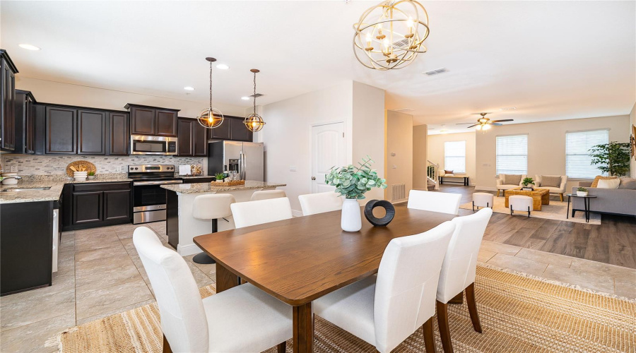 Orlando, Florida 32832, 4 Bedroom Bedrooms, ,3 Bathroombathrooms,Residential,For Sale,Town Lake,0,Mfro6413589