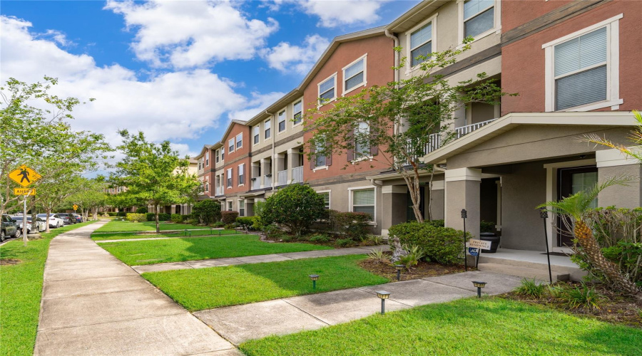 Orlando, Florida 32832, 4 Bedroom Bedrooms, ,3 Bathroombathrooms,Residential,For Sale,Town Lake,0,Mfro6413589