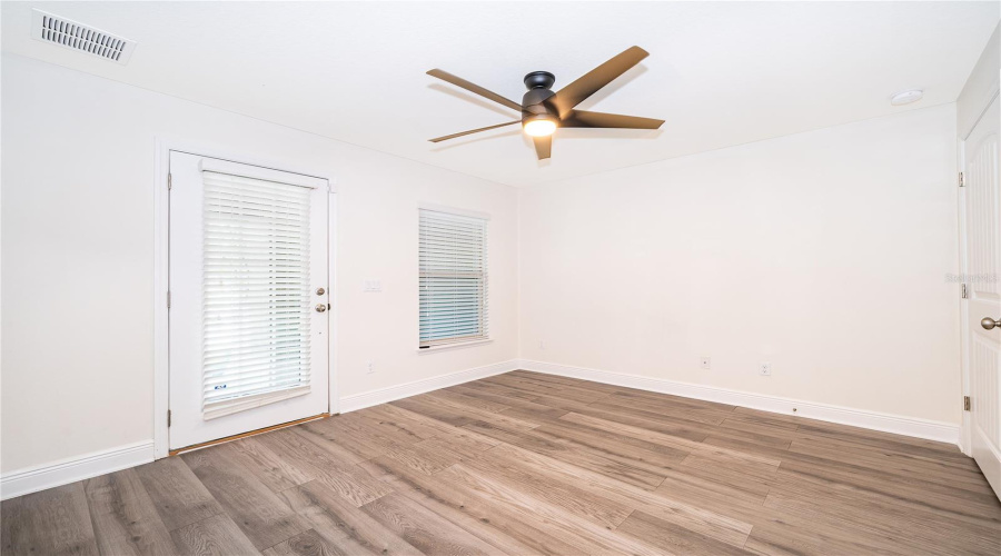 Orlando, Florida 32832, 4 Bedroom Bedrooms, ,3 Bathroombathrooms,Residential,For Sale,Town Lake,0,Mfro6413589