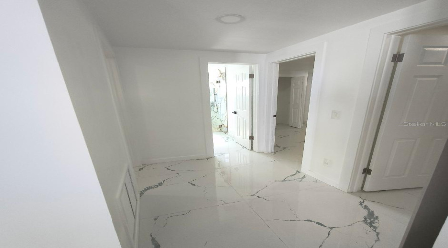 Tampa, Florida 33634, 4 Bedroom Bedrooms, ,3 Bathroombathrooms,Residential,For Sale,Fountain,0,Mfrtb8531380