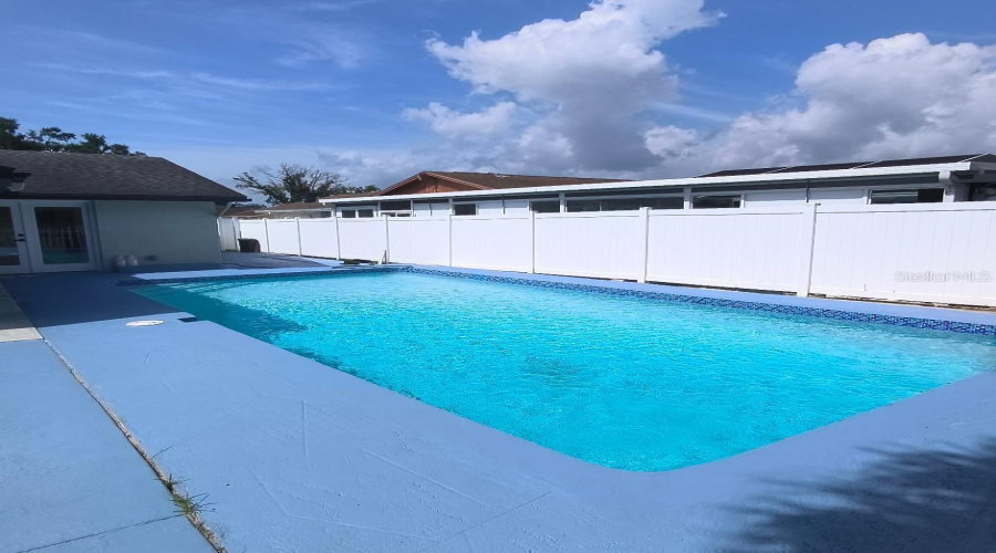 Tampa, Florida 33634, 4 Bedroom Bedrooms, ,3 Bathroombathrooms,Residential,For Sale,Fountain,0,Mfrtb8531380