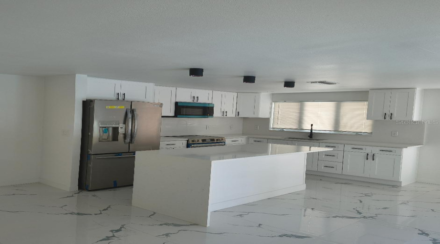 Tampa, Florida 33634, 4 Bedroom Bedrooms, ,3 Bathroombathrooms,Residential,For Sale,Fountain,0,Mfrtb8531380