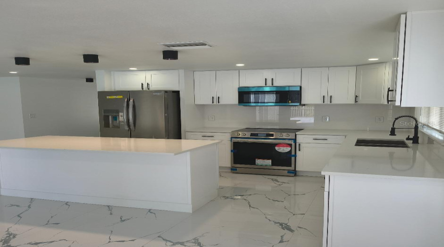 Tampa, Florida 33634, 4 Bedroom Bedrooms, ,3 Bathroombathrooms,Residential,For Sale,Fountain,0,Mfrtb8531380